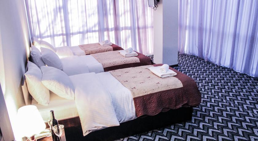 Royal Georgia Otel Tiflis Dış mekan fotoğraf
