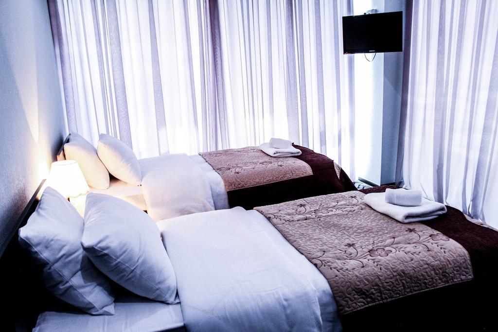 Royal Georgia Otel Tiflis Dış mekan fotoğraf